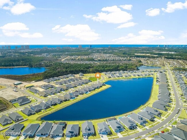 Building Photo - Breakfest Point 3 Bedroom 2 bath