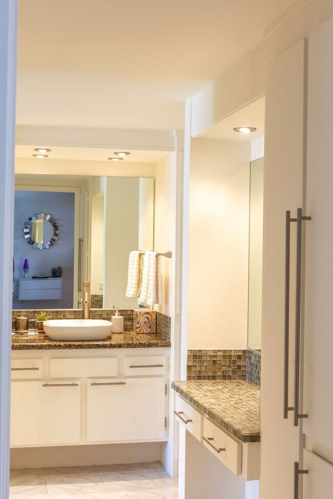 Building Photo - Furnished - Ranch Club Community - Seasonal Lease