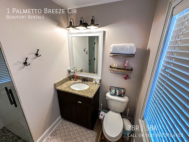 Building Photo - 1 Palmetto Breeze Cir