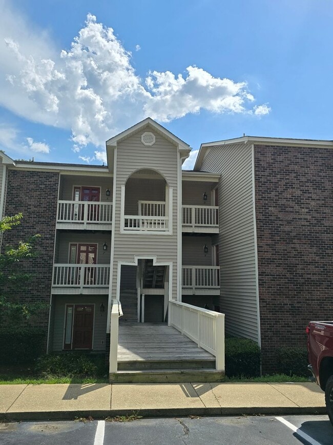 Building Photo - 2700-3 Preston Woods Drive