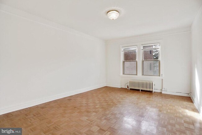 Building Photo - 2854 Connecticut Ave NW