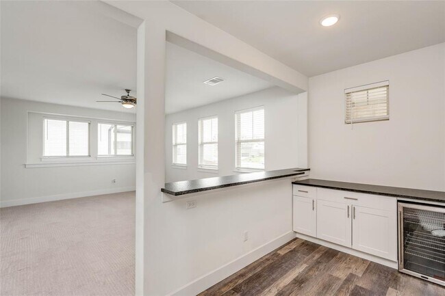 Building Photo - 5417 Flowing Brk Cv