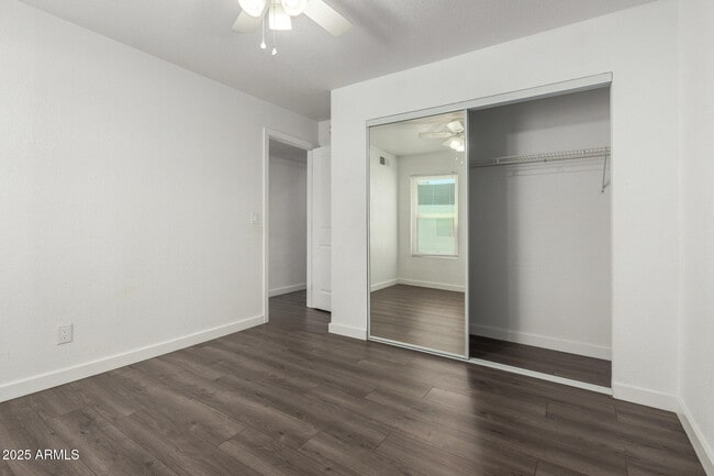 Building Photo - 1822 N 32nd St