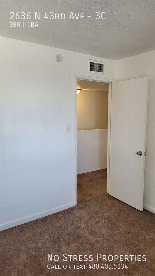 Building Photo - 2636 N 43rd Ave