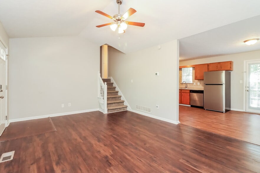 Building Photo - 23 Elberta Terrace