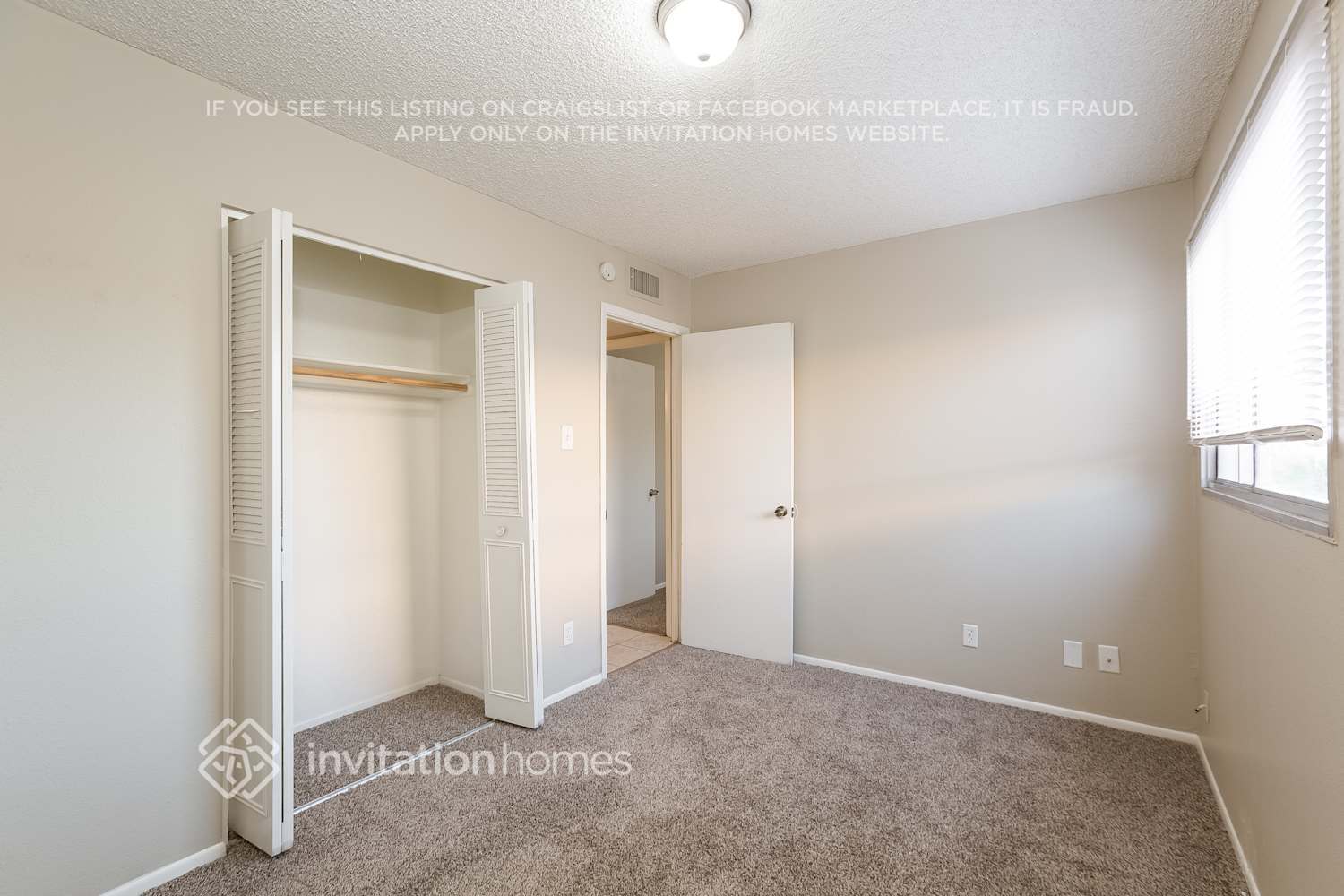 Building Photo - 4603 W Luke Ave