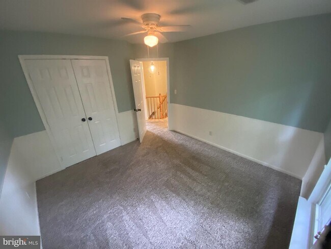 Building Photo - 23 Stoneridge Ct
