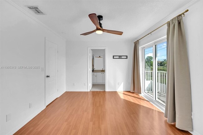 Building Photo - 2867 SW 125th Ave