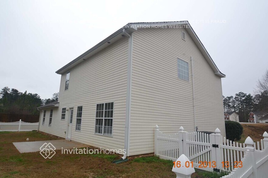 Building Photo - 6699 Princeton Park Ct