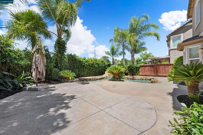 Building Photo - 2651 Ranchwood Dr