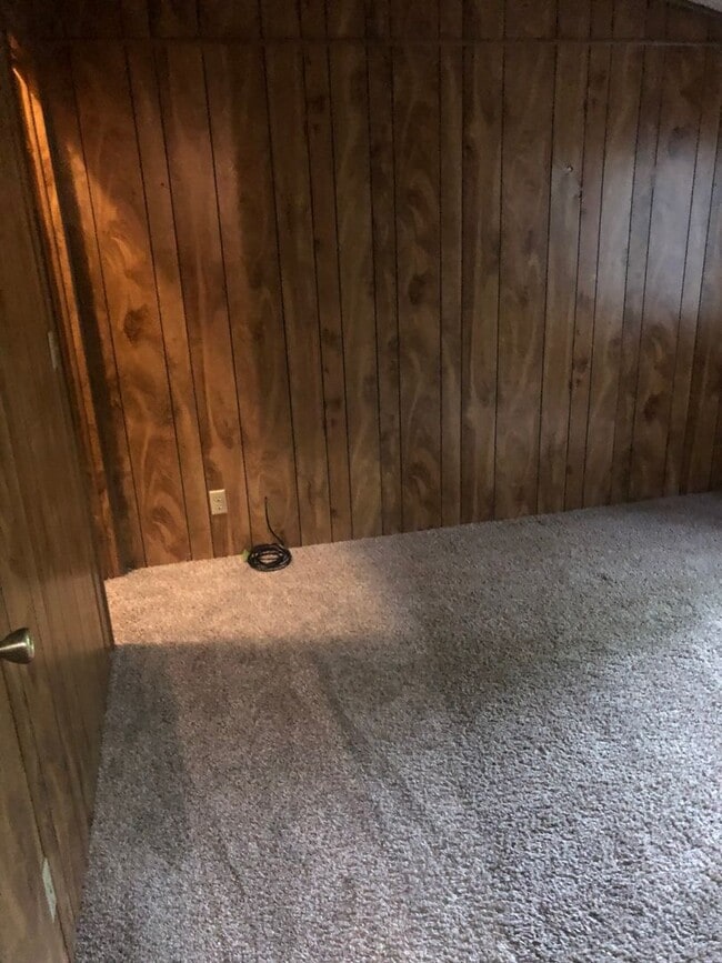 Building Photo - River Rapids