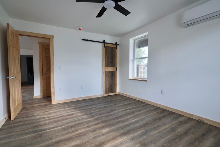 Building Photo - 401 Brinton Ave