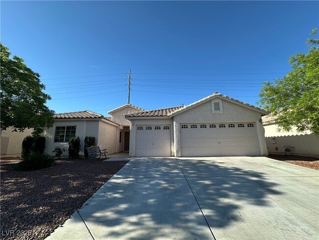Primary Photo - 2525 Torch Ave