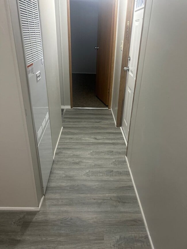 Building Photo - Newly Remobile Home For sale