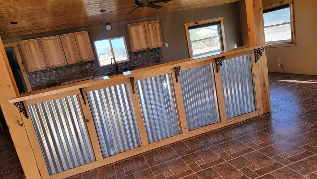 Building Photo - 412 N Edwards St