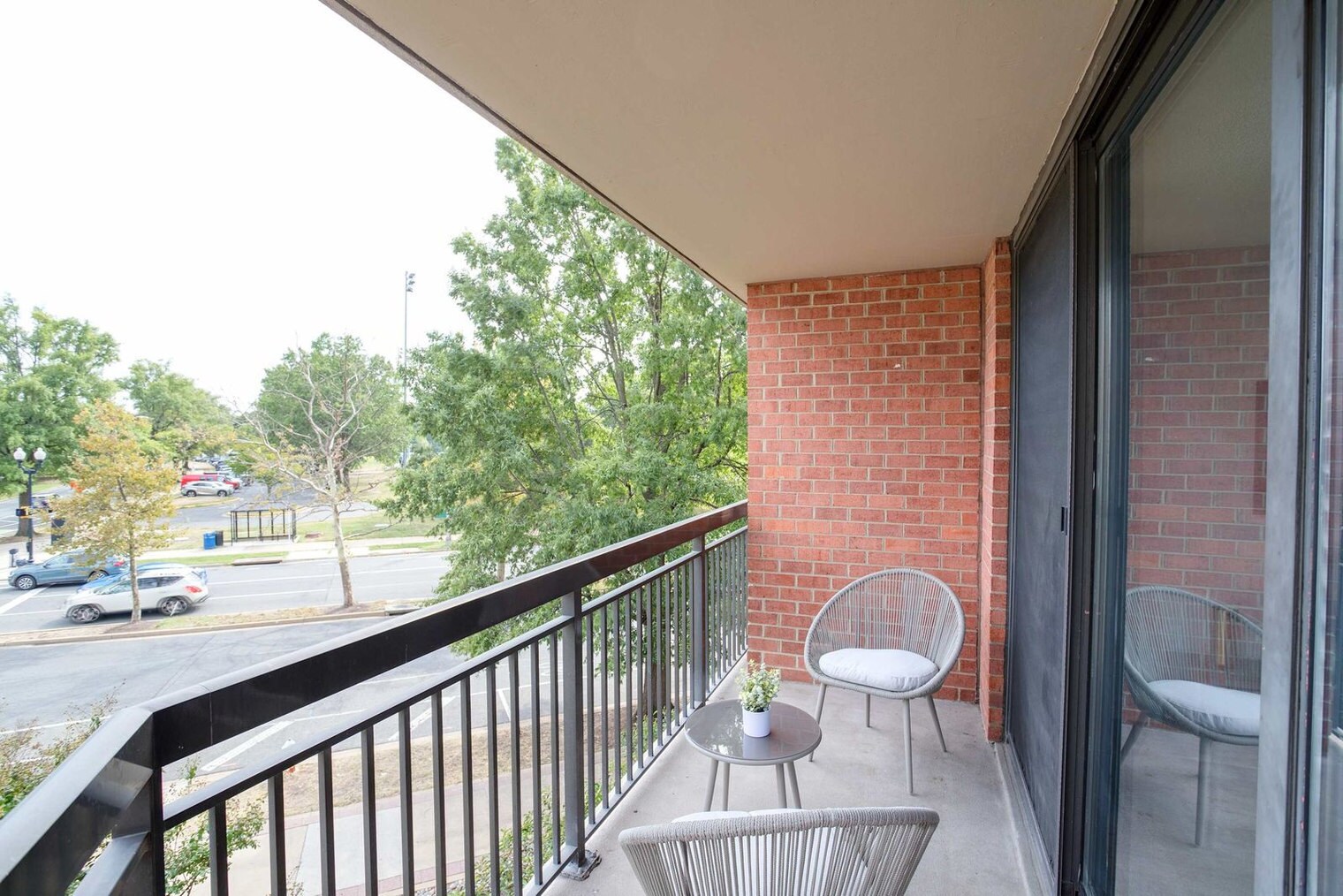 Building Photo - 801 15th St S