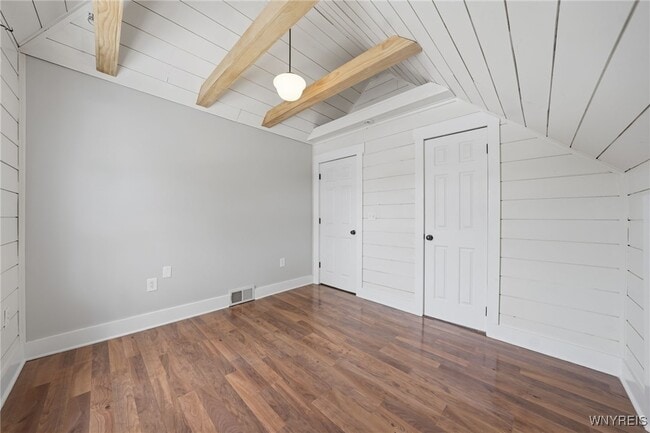 Building Photo - 4316 Clinton St