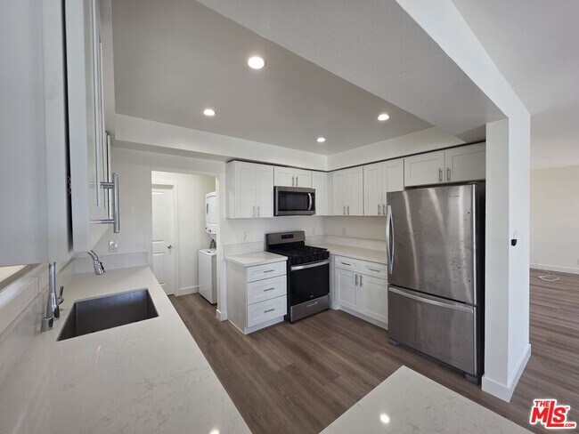 Building Photo - 11506 Truro Ave