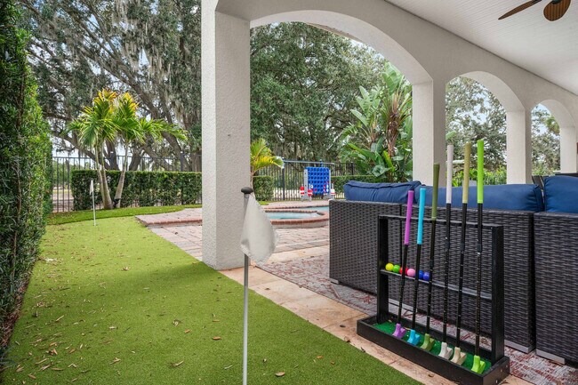 Building Photo - 1227 Radiant St