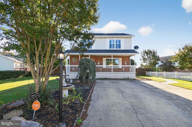 Building Photo - 22040 Caravel Ct