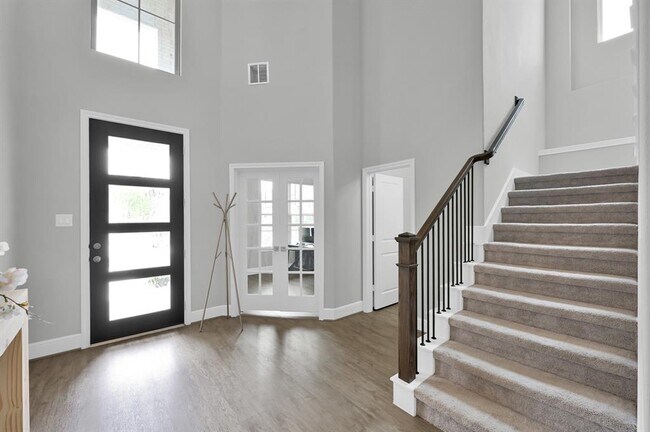 Building Photo - 10053 Preserve Wy