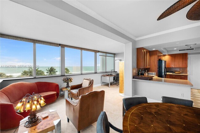 Building Photo - 5055 Collins Ave