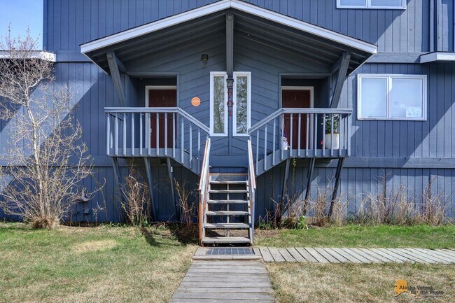 Building Photo - 4701 Grumman St