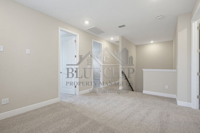 Building Photo - 1129 British Cir