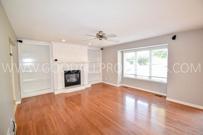 Building Photo - 4373 Ashley Park Dr
