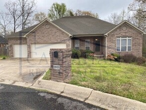 Building Photo - Sherwood 4 Bedroom in Stonehill