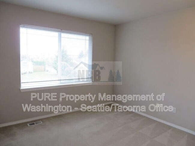 Building Photo - 18809 104th Ave E