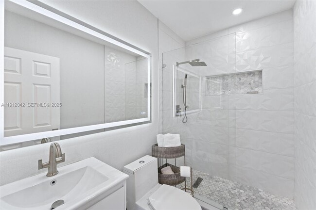 Building Photo - 6371 SW 23rd St