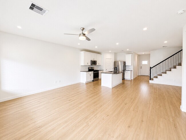 Building Photo - 7807 Acqua Pulita Ln