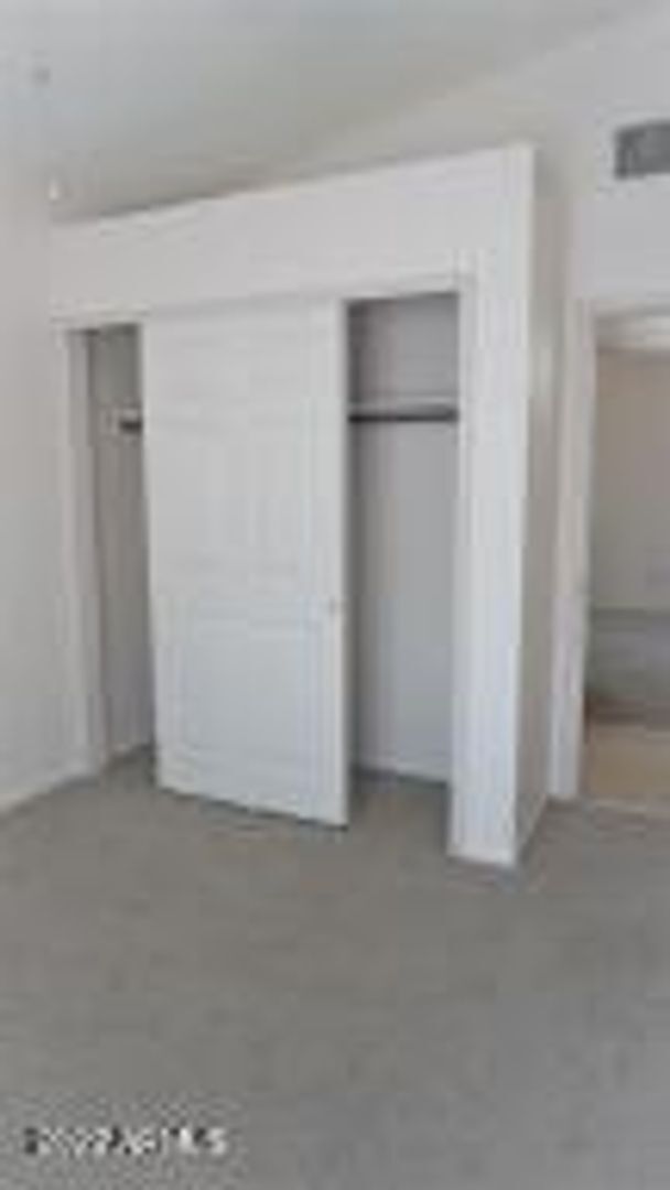 Building Photo - 2853 Northridge St