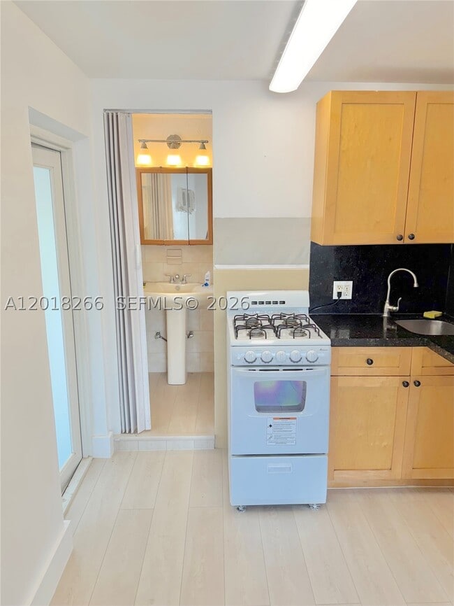 Building Photo - 7537 Buccaneer Ave