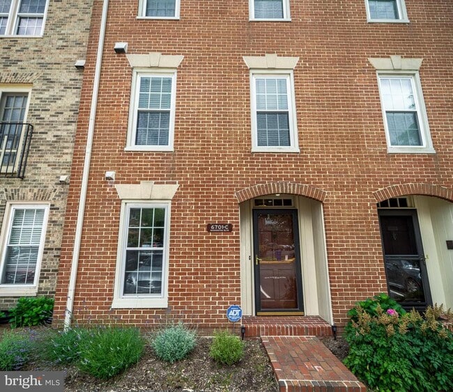 Building Photo - 6701 Washington Blvd