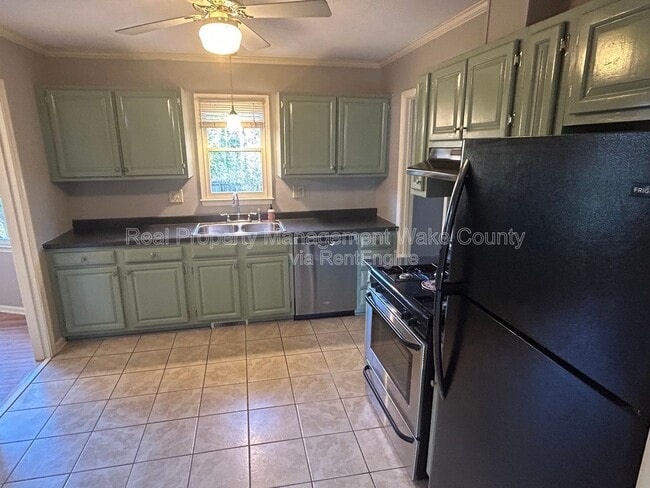 Building Photo - 2009 Quail Forest Dr