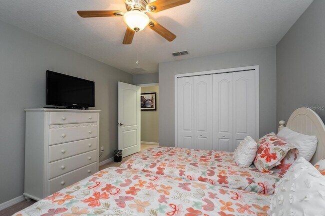 Building Photo - 8957 Cat Palm Rd