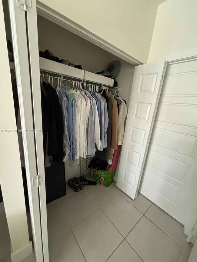 Building Photo - 4636 NW 84th Ave