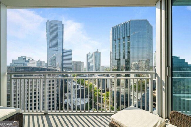 Building Photo - 3338 Peachtree Rd