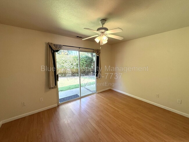 Building Photo - 2732 Revere Ln