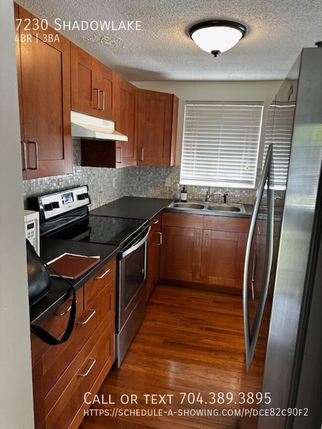 Building Photo - 7230 Shadowlake-