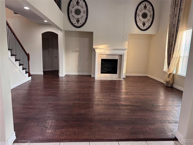 Building Photo - 6165 Larkspur Ln
