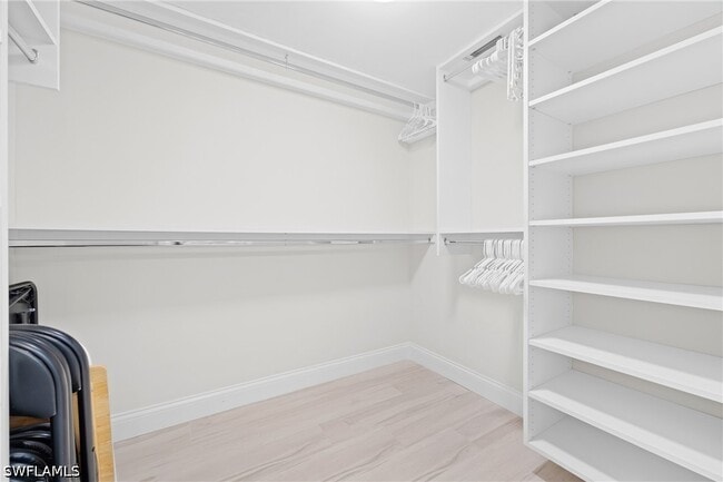 Building Photo - 10684 Gulf Shore Dr