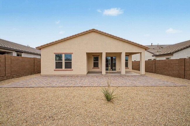 Building Photo - 8833 S 167th Ln