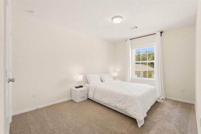 Building Photo - 11927 Fletching Stone Ln