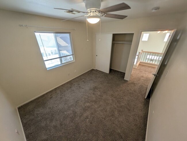 Building Photo - 4622 English Lavender Ave