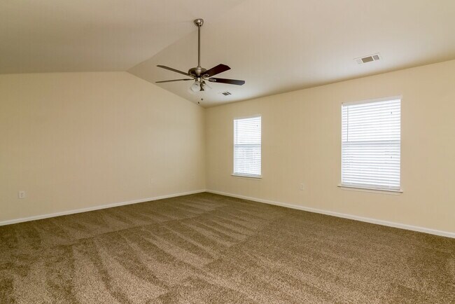 Building Photo - 14130 Waterlyn Dr