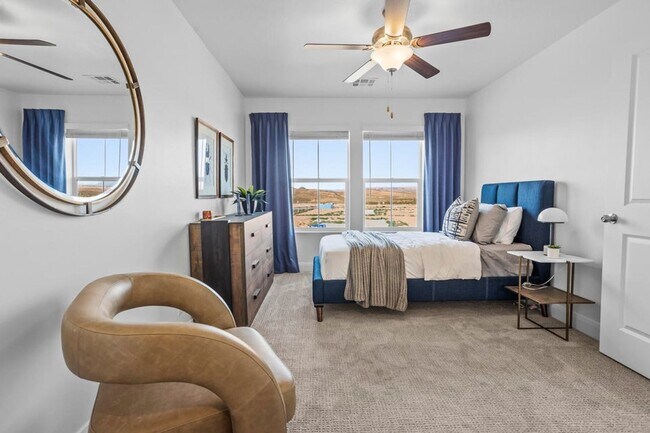 Building Photo - Lagoon Living! 3 Bedroom Townhome with Res...