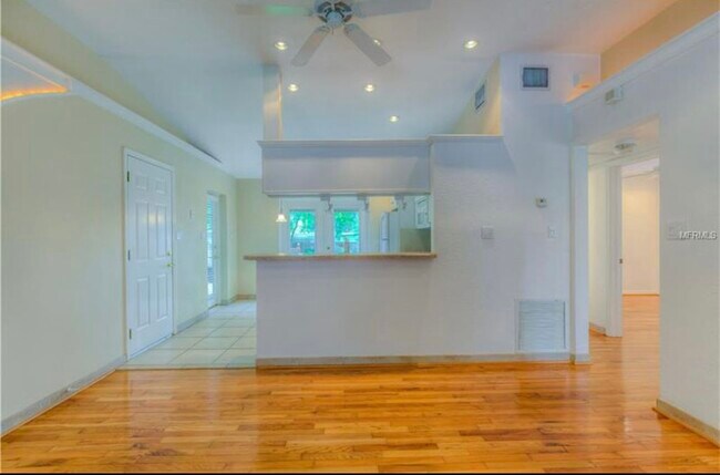 Building Photo - 2919 Hargill Dr